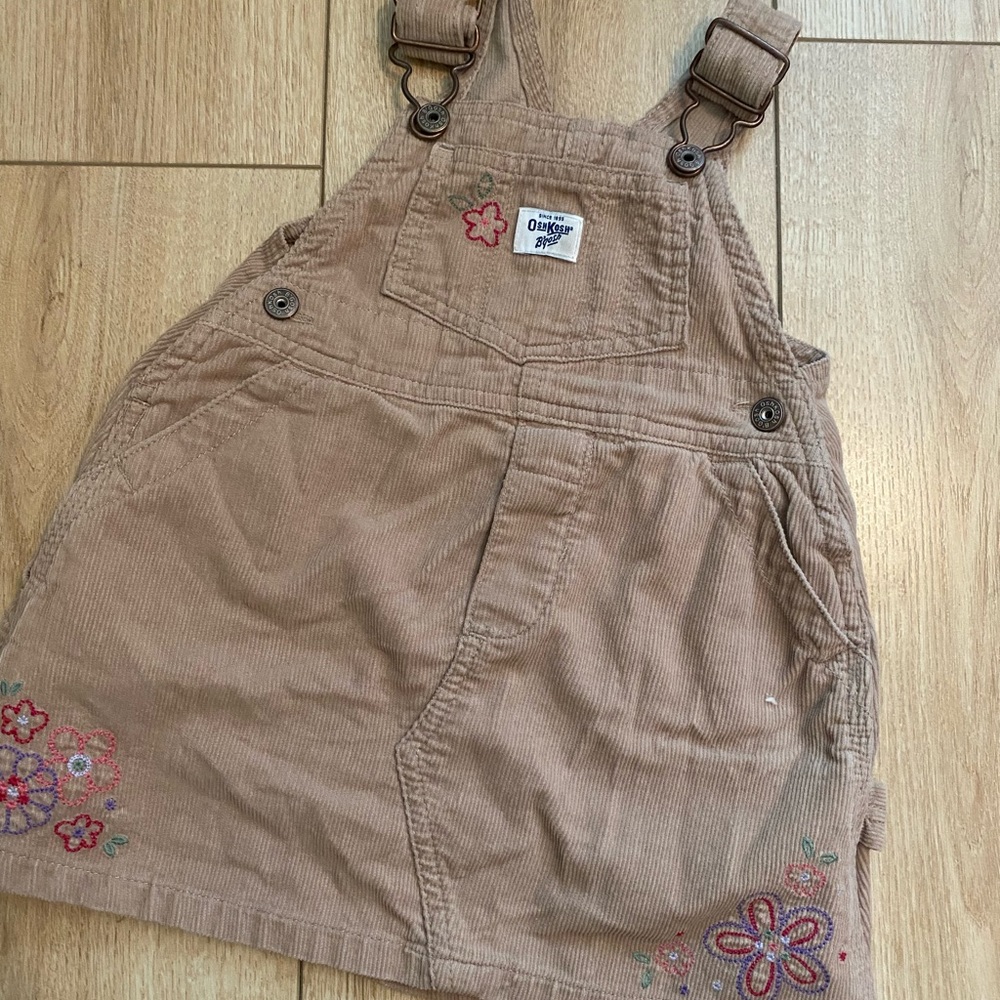 Overall dress 🌸